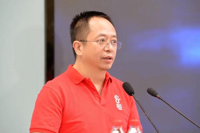▲（360公司创始人、董事长兼ceo周鸿祎）